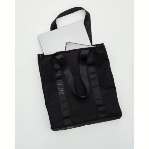 Airinum รุ่น Tote Bag Pro 25L - กระเป๋าใส่ Laptop 16" - สี Storm Black