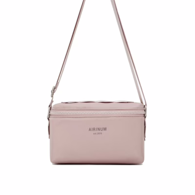 Airinum รุ่น Crossbody Bag 2L - กระเป๋า - สี Dusty Pink