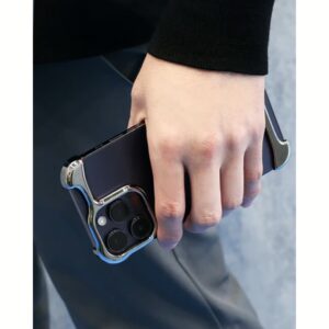 Arc รุ่น Pulse Aluminum - เคส Galaxy S25 Ultra - สี Matte Black