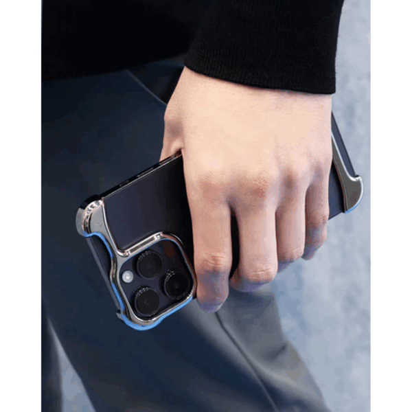 Arc รุ่น Pulse Aluminum - เคส Galaxy S25 Ultra - สี Matte Black