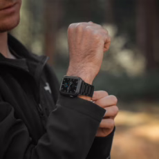 Sandmarc รุ่น Titanium (Grade 2) - สายนาฬิกา Apple Watch 42/45/46mm - สี Black - Image 5