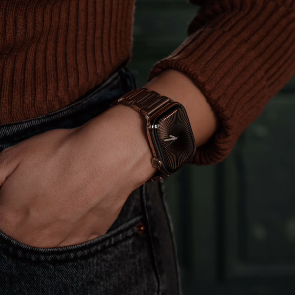 Sandmarc รุ่น Titanium (Grade 2) - สายนาฬิกา Apple Watch 42/45/46mm - สี Gold
