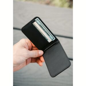 UAG รุ่น Metropolis Wallet - ที่เก็บบัตรติดหลังมือถือ - สี Black