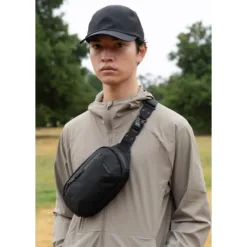 Sympl รุ่น Commuter Sling 2.5L (X-Pac) - กระเป๋า - สี Black