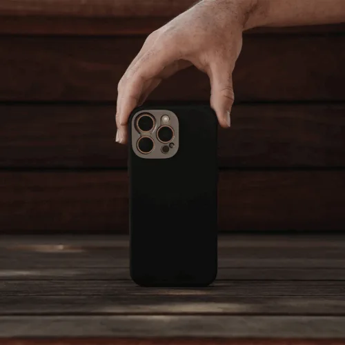 Sandmarc รุ่น Pro Case - เคส iPhone 16 Pro - สี Black