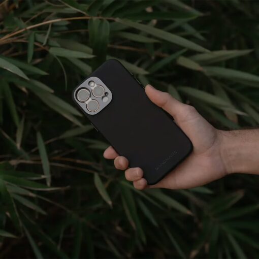 Sandmarc รุ่น Pro Case - เคส iPhone 16 Pro Max - สี Black - Image 4