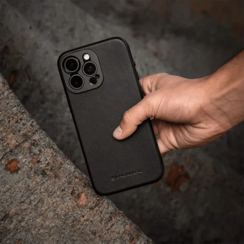 Sandmarc รุ่น Pro Leather Case - เคส iPhone 16 Pro - สี Black