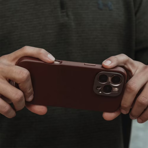 Sandmarc รุ่น Pro Leather Case - เคส iPhone 16 Pro Max - สี Brown - Image 2