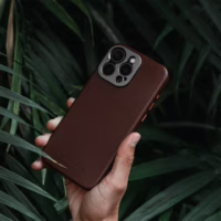 Sandmarc รุ่น Pro Leather Case - เคส iPhone 16 Pro Max - สี Brown
