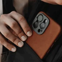 Sandmarc รุ่น Pro Leather Case - เคส iPhone 16 Pro Max - สี Tan