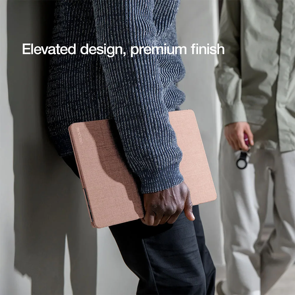 Incase รุ่น Textured Hardshell with Woolenex - เคส MacBook Pro 13" (M1/M2, 2020-2022) - สี Blush Pink 2 Incase รุ่น Textured Hardshell with Woolenex - เคส MacBook Pro 13" (M1/M2, 2020-2022) - สี Blush Pink - Image 2