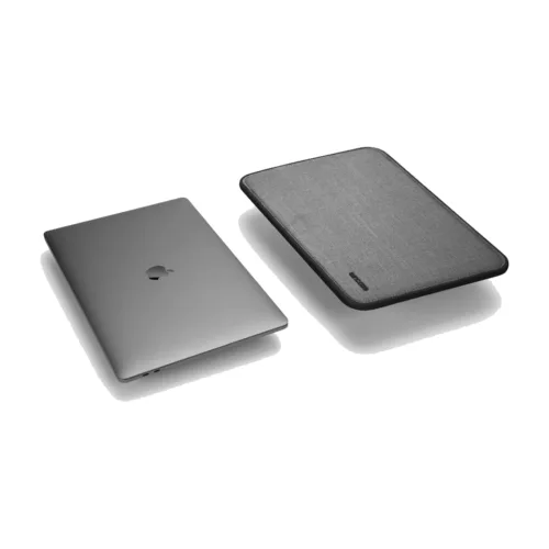 Incase รุ่น ICON Sleeve with Woolenex Thunderbolt (USB-C) - ซองใส่แล็ปท็อป MacBookPro 15″ - สี Asphalt - Image 3