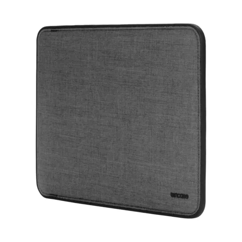 Incase รุ่น ICON Sleeve with Woolenex Thunderbolt (USB-C) - ซองใส่แล็ปท็อป MacBookPro 15″ - สี Asphalt - Image 5