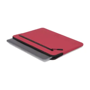 Incase รุ่น Compact Sleeve in Flight Nylon Thunderbolt (USB-C) - ซองใส่แล็ปท็อป MacBook Pro 15"/ MacBook Pro 16" (M1-M4, 2016-2024) - สี Hibiscus Red