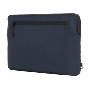 Incase รุ่น Compact Sleeve in Flight Nylon - ซองใส่แล็ปท็อป MacBook Pro 14" (M1-M4, 2021-2024) - สี Navy