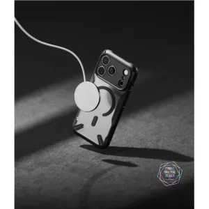 Ringke รุ่น Fusion X (Magnetic) - เคส iPhone 17 - สี Black