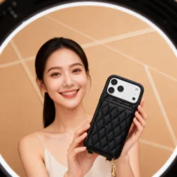 Custype รุ่น Argyle Case with Chain Strap - เคส iPhone 17 Pro - สี Black