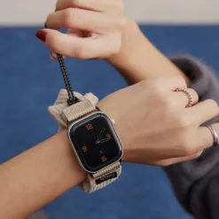 Bitplay รุ่น Scrunchie Watch Band - สายนาฬิกา Apple Watch 38/40/41mm - สี Light Cream