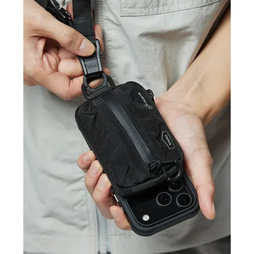 Bitplay รุ่น Magnetic Mini Pouch - กระเป๋าติดหลังมือถือ - สี Black - Image 5
