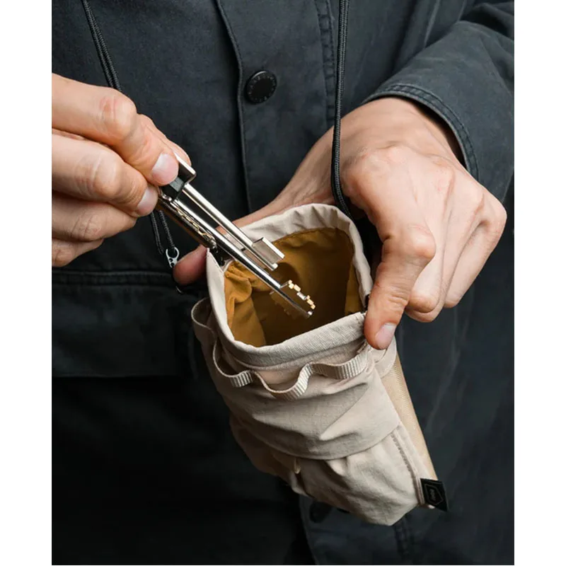 Bitplay รุ่น Essential Phone Pouch - กระเป๋าใส่มือถือ - สี Black 7 Bitplay รุ่น Essential Phone Pouch - กระเป๋าใส่มือถือ - สี Black - Image 7