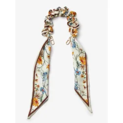 Custype รุ่น Lychee Pattern Leather with Pouch & Silk Scarf Wrist Strap - เคส iPhone 17 Pro Max - สี Beige