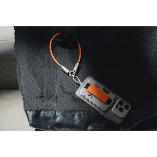 UniCraft สายชาร์จ 2 in 1 รุ่น USB-C Phone Lanyard ชาร์จไว PD 240W PD C-to-C (ยาว32cm) - สี Orange - Image 3