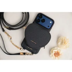 Custype รุ่น Leather Case with Heart Pouch - เคส iPhone 17 Pro Max - สี Black