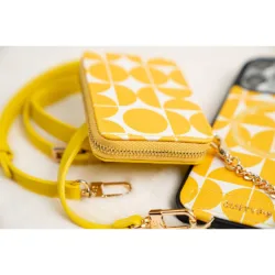 Custype รุ่น Print Attraction (Magnetic) - เคส iPhone 17 Pro Max - สี Yellow