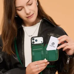 Custype รุ่น Leather Case with Stand & Round Pouch - เคส iPhone 17 Pro Max - สี Green