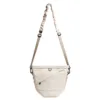 Bitplay รุ่น Essential Snapper Sling (2.5L) - กระเป๋าสะพายข้าง - สี Beige