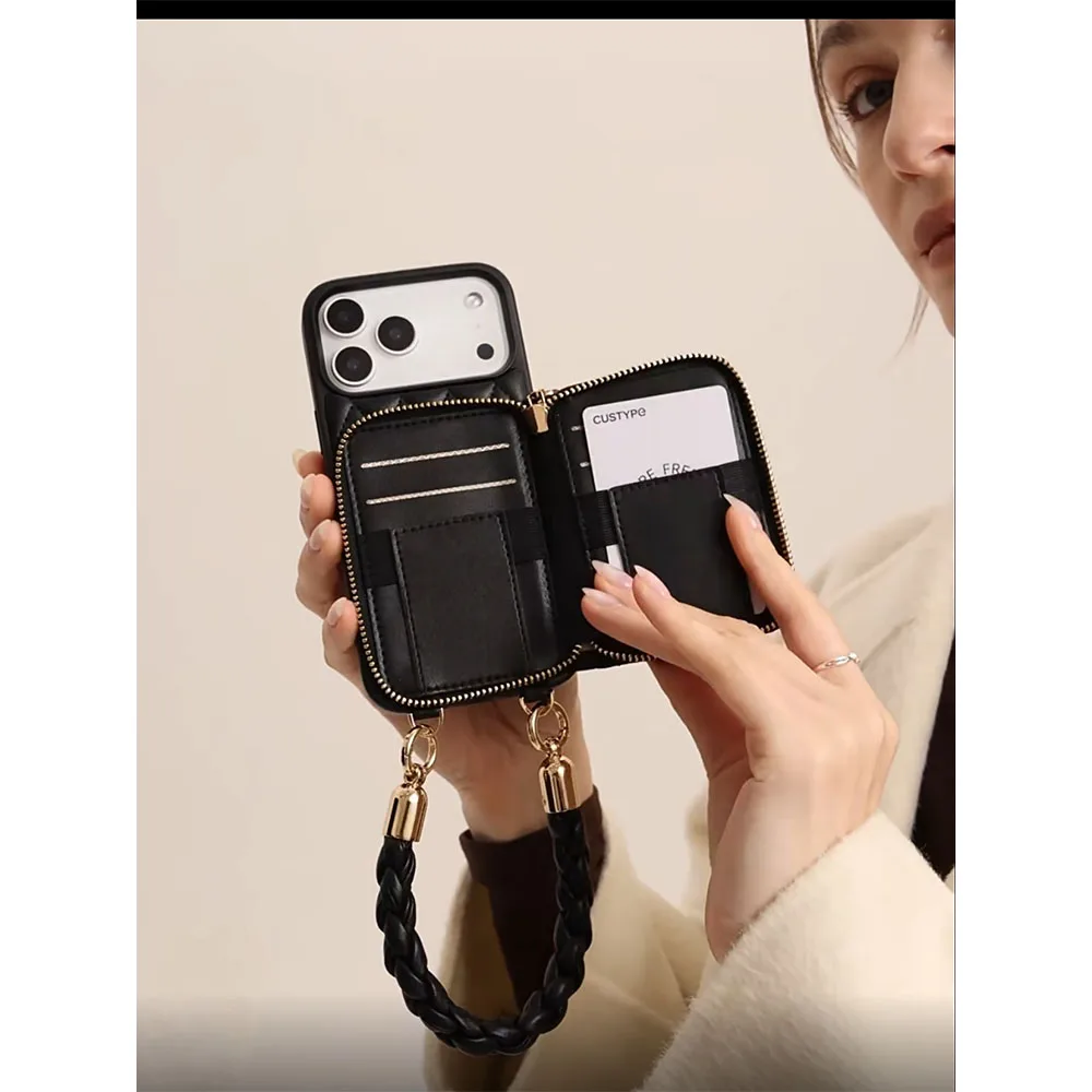 Custype รุ่น Rope Style Strap Case with Stand - เคส iPhone 17 Pro Max - สี Black 3 Custype รุ่น Rope Style Strap Case with Stand - เคส iPhone 17 Pro Max - สี Black - Image 3