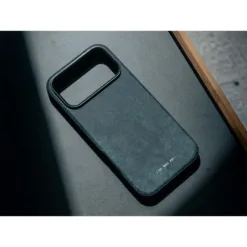 GRAMS(28) รุ่น 121 MagSafe Leather (Snowflake Leather) - เคส iPhone 17 Pro Max - สี Black