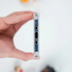 Casestudi รุ่น Cast - เคส iPhone Air - ลาย Paw