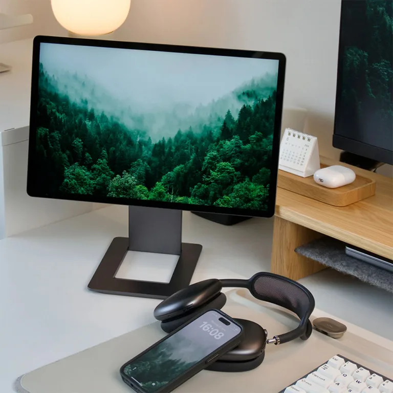 SOTSU รุ่น FlipAction Pro 16" (Gen 2) - จอมอนิเตอร์พกพา 16" - สี Universe Black 21 SOTSU รุ่น FlipAction Pro 16" (Gen 2) - จอมอนิเตอร์พกพา 16" - สี Universe Black