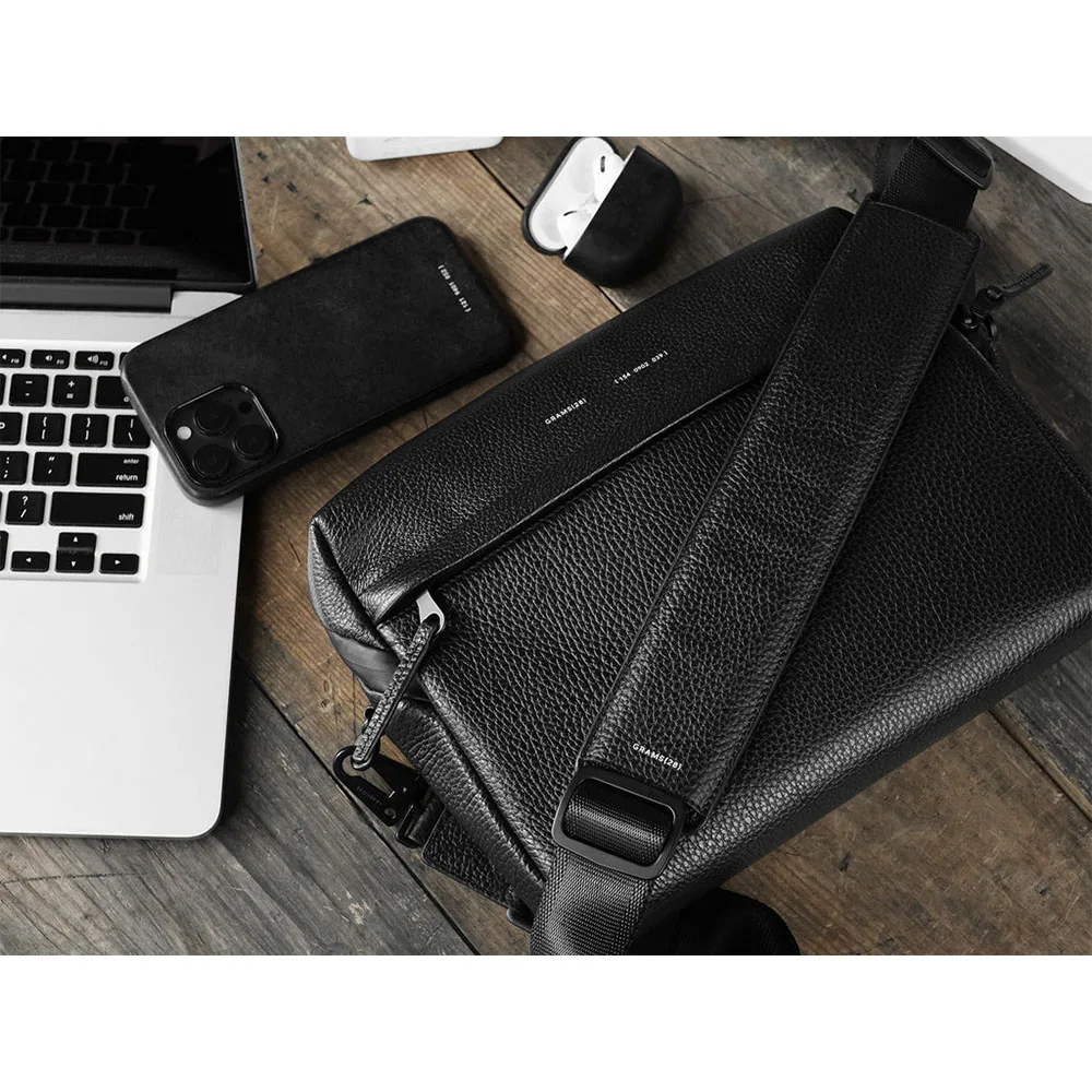 GRAMS28 รุ่น Padded Strap (38mm) - สี Black 5 GRAMS28 รุ่น Padded Strap (38mm) - สี Black - Image 5