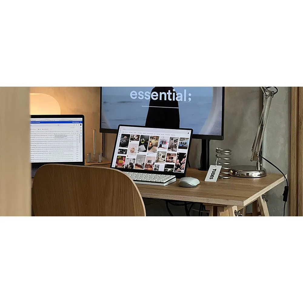 SOTSU รุ่น FlipAction Go 14" - จอมอนิเตอร์พกพา 14" - สี Metallic Gray 26 SOTSU รุ่น FlipAction Go 14" - จอมอนิเตอร์พกพา 14" - สี Metallic Gray