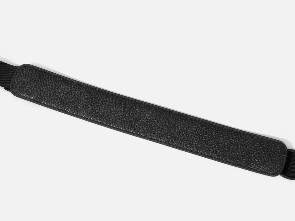 GRAMS28 รุ่น Padded Strap (25mm) - สี Black 5 GRAMS28 รุ่น Padded Strap (25mm) - สี Black - Image 5