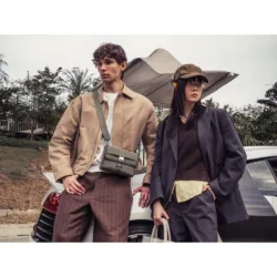 GRAMS(28) รุ่น 702 Urban Pack - กระเป๋าสะพายข้าง - สี Off-White 23 GRAMS(28) รุ่น 702 Urban Pack - กระเป๋าสะพายข้าง - สี Off-White