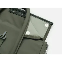 GRAMS(28) รุ่น 704 Urban Folio Bag - กระเป๋าถือ - สี Green