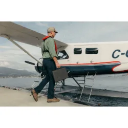 UAG รุ่น Civilian Shock Sleeve with Handle Sleeve (M) - กระเป๋ากันกระแทก ขนาด 14" - สี Black 24 UAG รุ่น Civilian Shock Sleeve with Handle Sleeve (M) - กระเป๋ากันกระแทก ขนาด 14" - สี Black