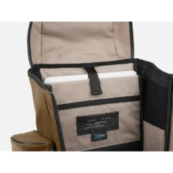 GRAMS(28) รุ่น 301 Adventure Backpack - กระเป๋าเป้สะพายหลัง - สี Tan