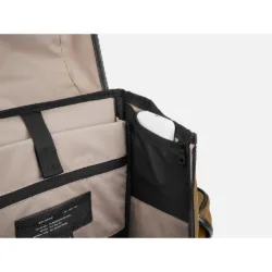 GRAMS(28) รุ่น 301 Adventure Backpack - กระเป๋าเป้สะพายหลัง - สี Tan