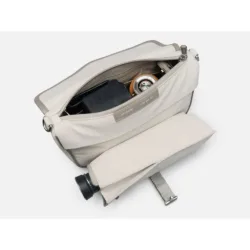 GRAMS(28) รุ่น 703 Urban Bottle Sling - กระเป๋าสะพายข้าง - สี Off-White