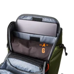 UAG รุ่น Civilian Backpack - กระเป๋าเป้สะพายหลัง ความจุ 20L - สี Olive Drab/Orange