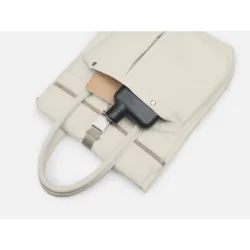 GRAMS(28) รุ่น 704 Urban Folio Bag - กระเป๋าถือ - สี Off-White