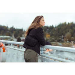 UAG รุ่น Standard Issue Sling - กระเป๋าความจุ 1 ลิตร - สี Black