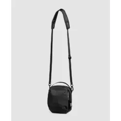 Bitplay รุ่น Essential Transit Pouch 0.5L - กระเป๋าสะพายข้าง - สี Black