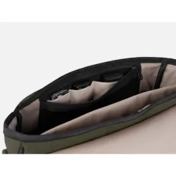 GRAMS(28) รุ่น 302 Adventure Sling - กระเป๋าสะพายข้าง - สี Olive