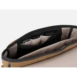 GRAMS(28) รุ่น 302 Adventure Sling - กระเป๋าสะพายข้าง - สี Tan