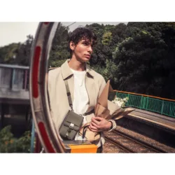 GRAMS(28) รุ่น 701 Urban Phone Sling - กระเป๋าสะพายข้าง - สี Off-White